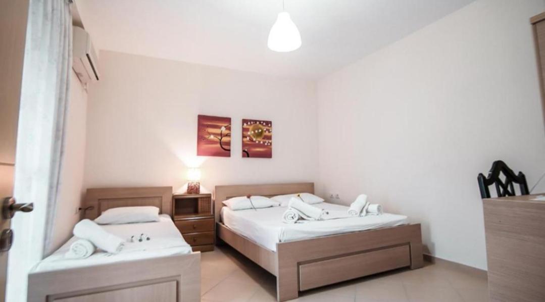 Summer Life Apartments Sarandë Eksteriør billede