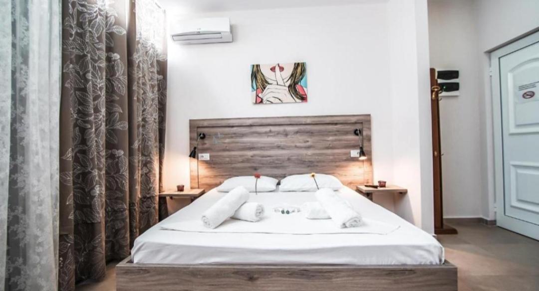 Summer Life Apartments Sarandë Eksteriør billede