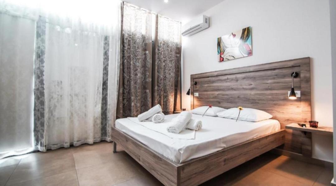 Summer Life Apartments Sarandë Eksteriør billede