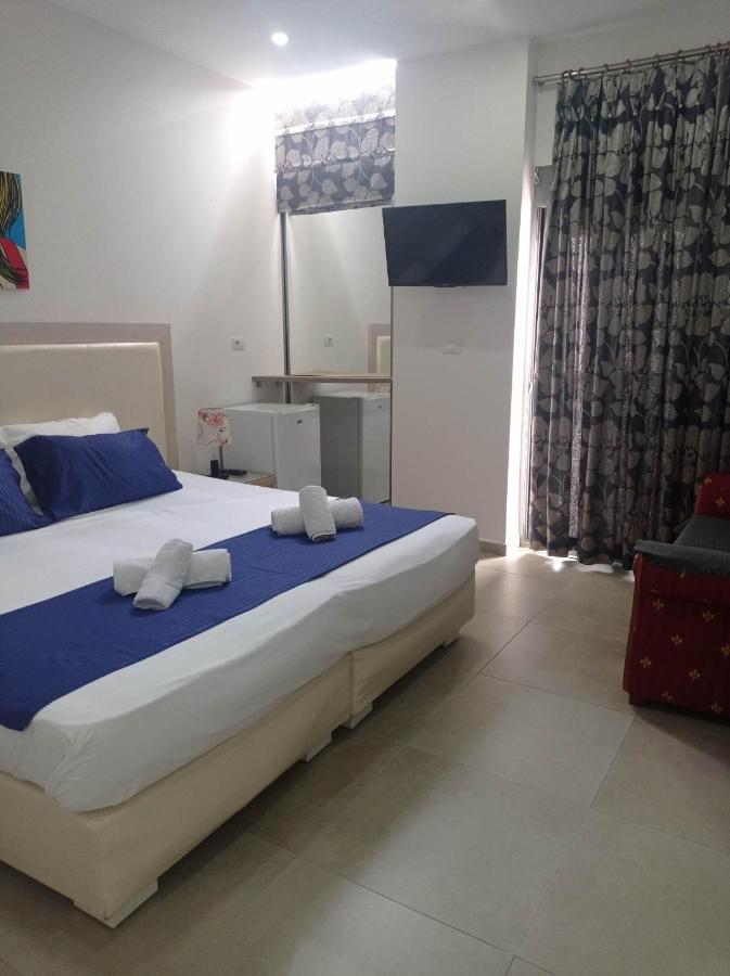 Summer Life Apartments Sarandë Eksteriør billede