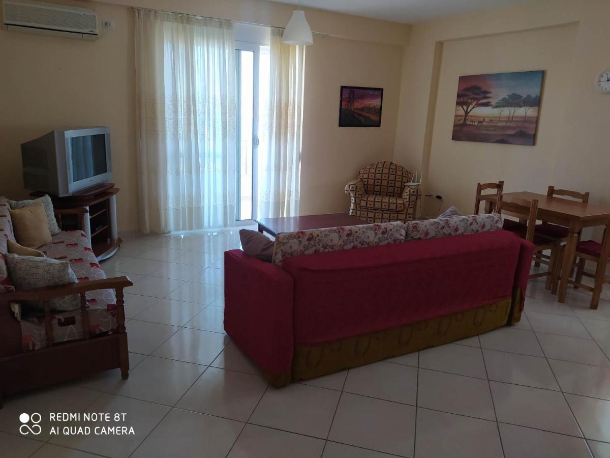 Summer Life Apartments Sarandë Eksteriør billede
