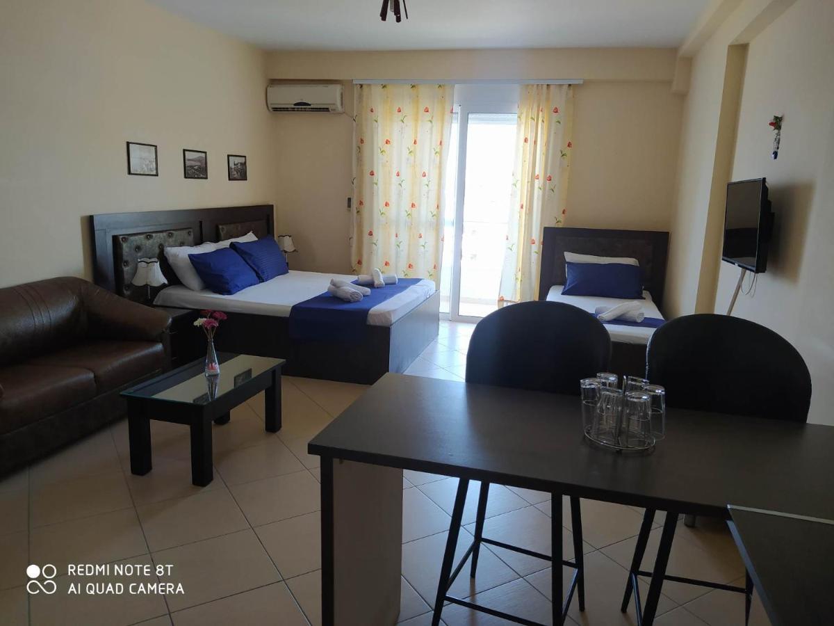Summer Life Apartments Sarandë Eksteriør billede
