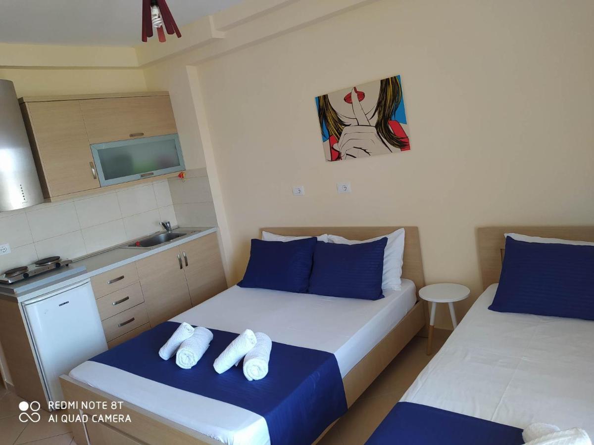 Summer Life Apartments Sarandë Eksteriør billede