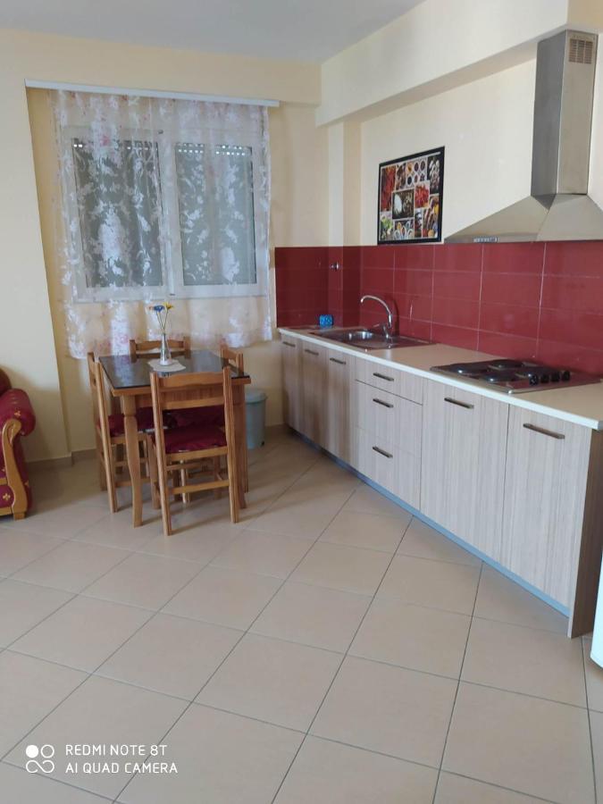 Summer Life Apartments Sarandë Eksteriør billede