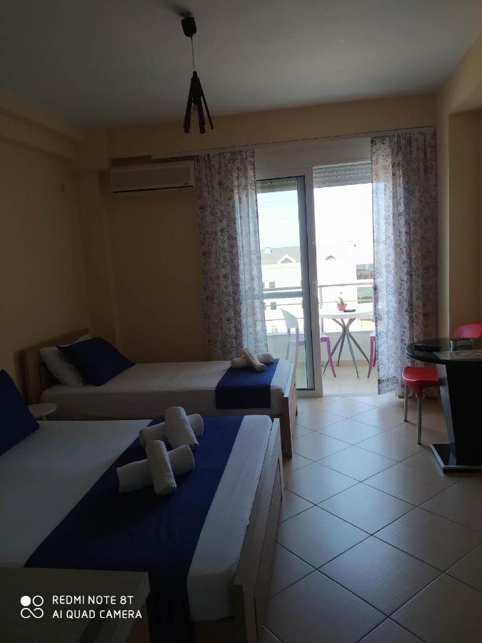 Summer Life Apartments Sarandë Eksteriør billede