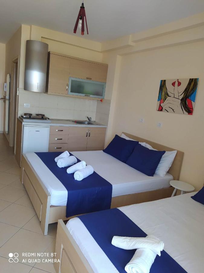 Summer Life Apartments Sarandë Eksteriør billede